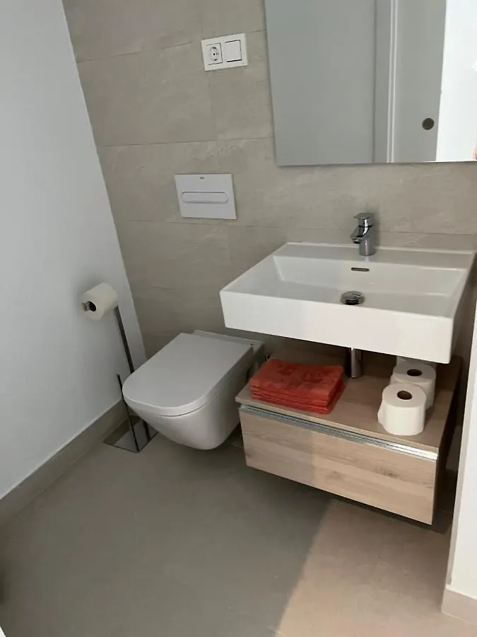 Mesas Homes Luxury 4 Bed Apartment Near The Sea And Port Estepona 0*,