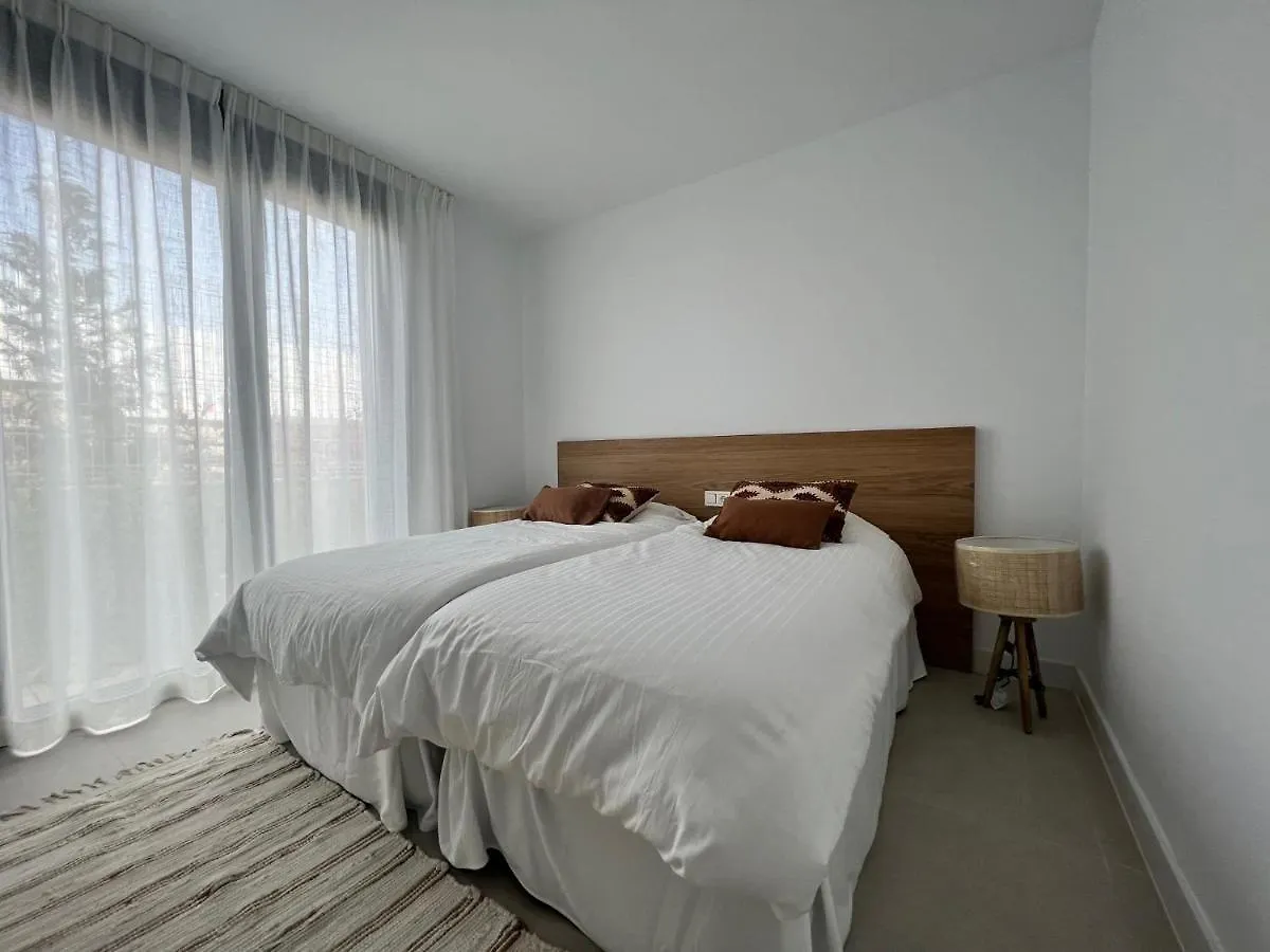 Mesas Homes Luxury 4 Bed Apartment Near The Sea And Port Estepona 0*,